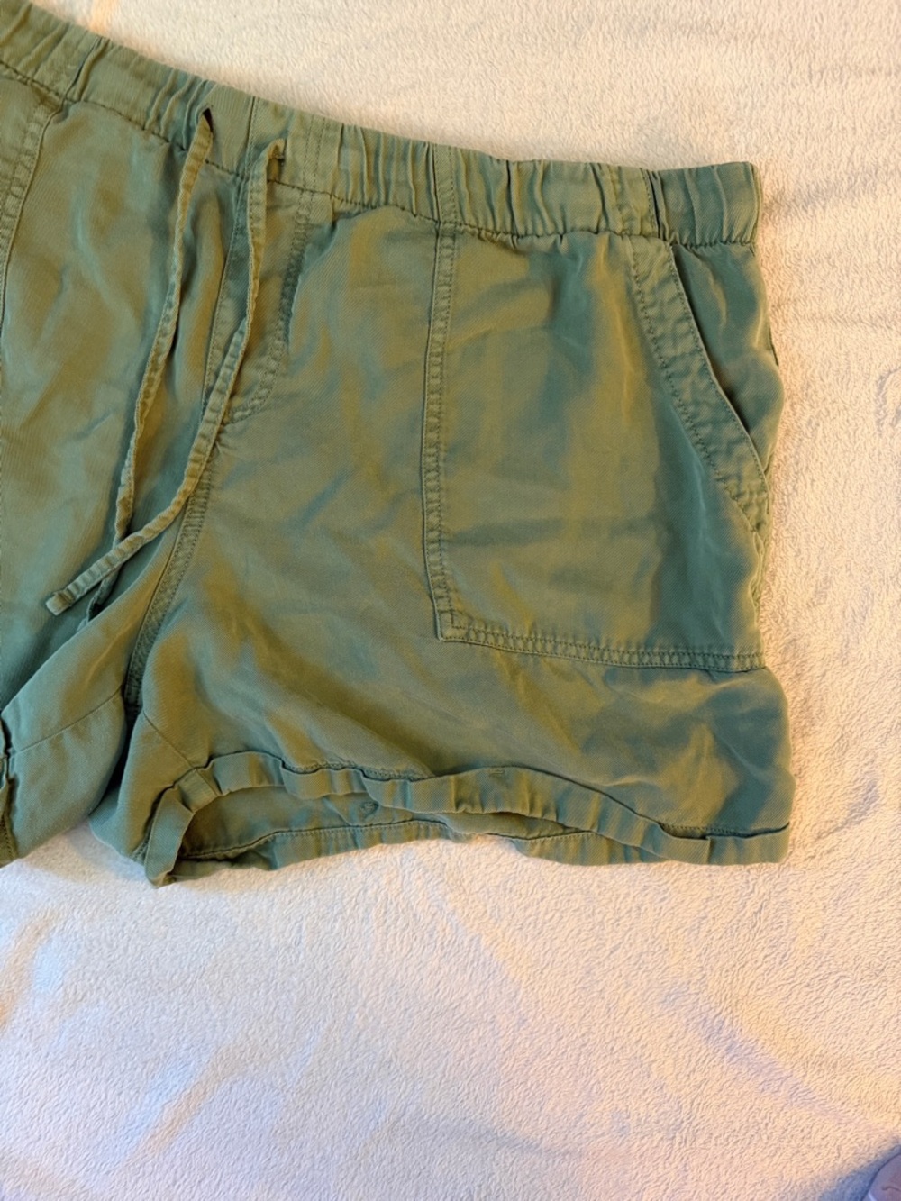 GAP Green Elastic Waist Drawstring Athletic Shorts - Picture 2 of 6